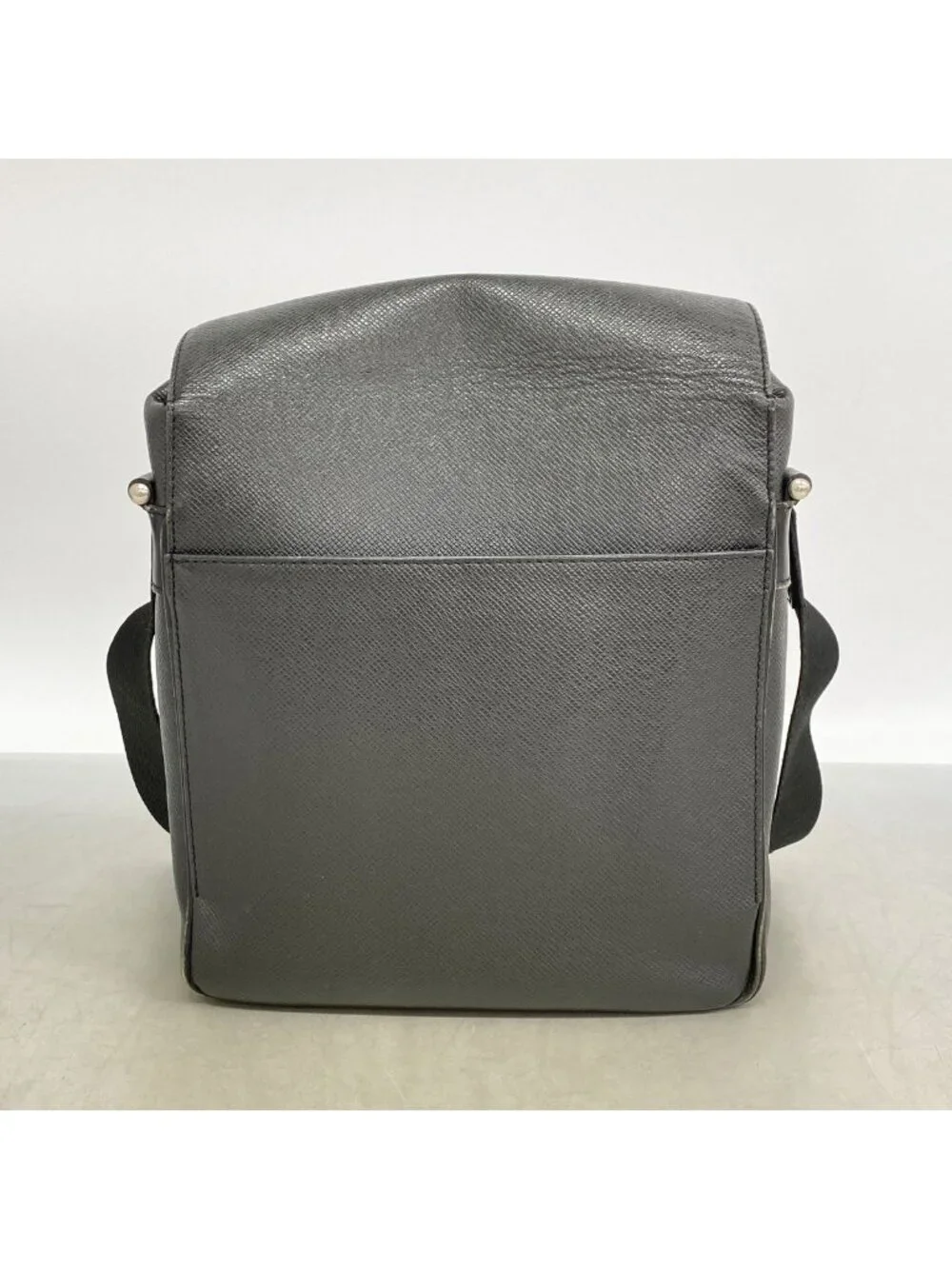 Louis Vuitton Shoulder Bag Taiga Yaranga Ardoise